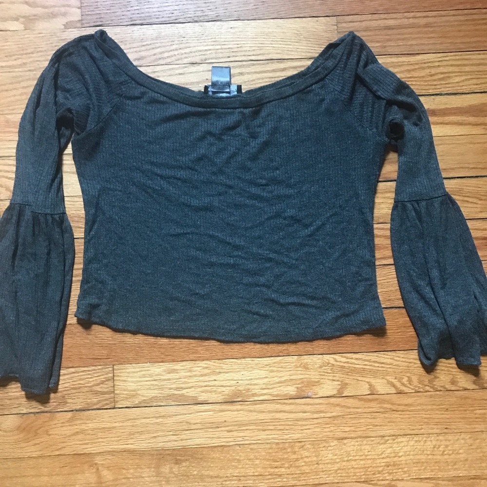 Bell sleeve crop top